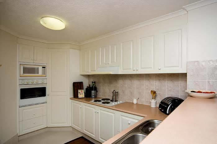 Koala Cove Holiday Apartments Guldkusten Exteriör bild