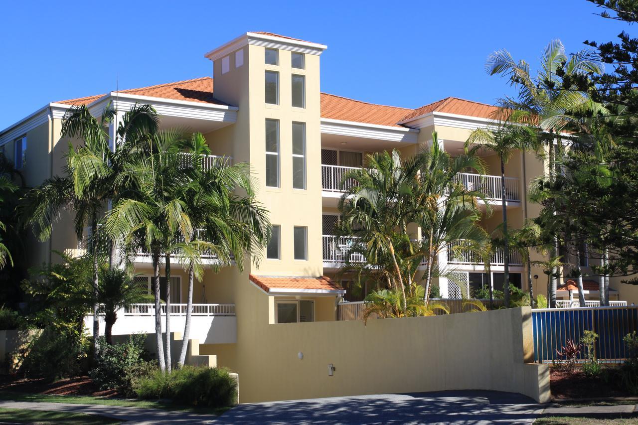 Koala Cove Holiday Apartments Guldkusten Exteriör bild
